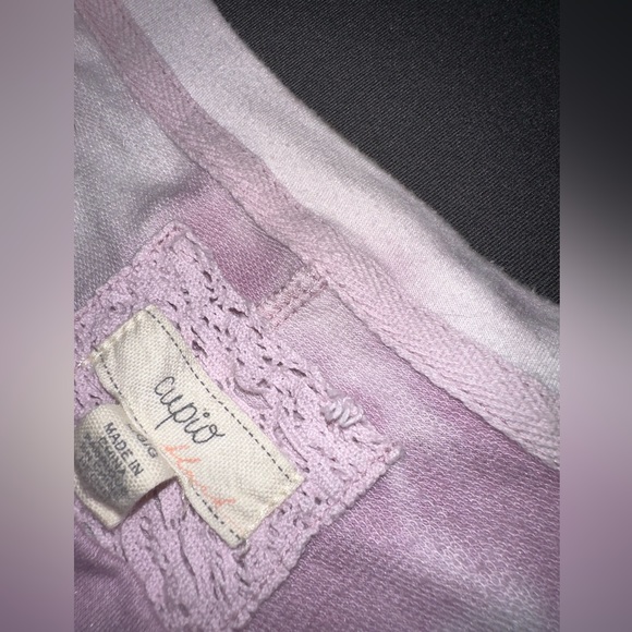 𖣔 PURPLE TⵊE DYE TSHⵊRT 𖣔 - Picture 2 of 2